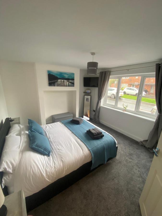 Lovely 1-Bedroom Apartment With Garden And Parking Stone  Kültér fotó